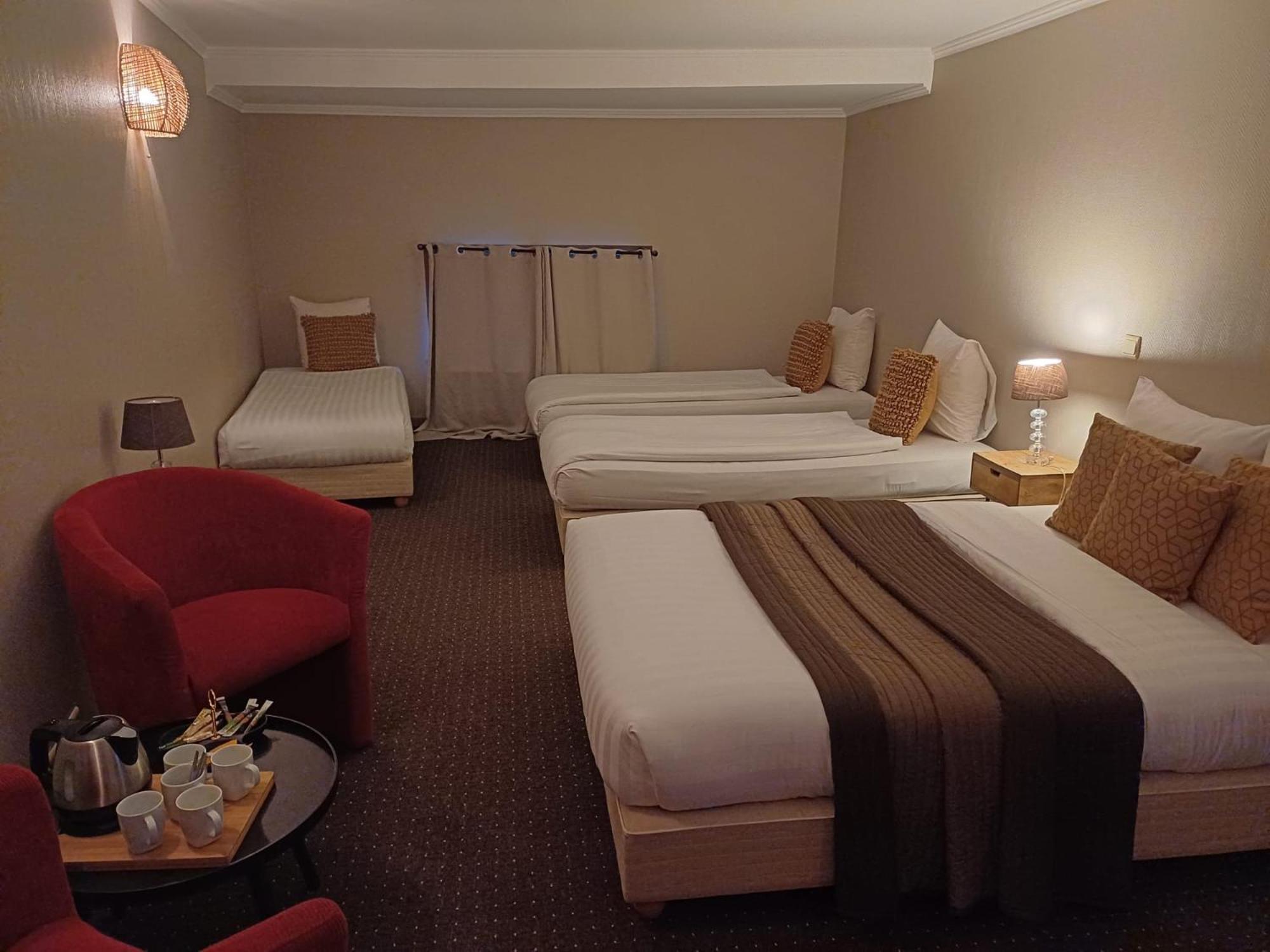 Hotel Park Airport 3*